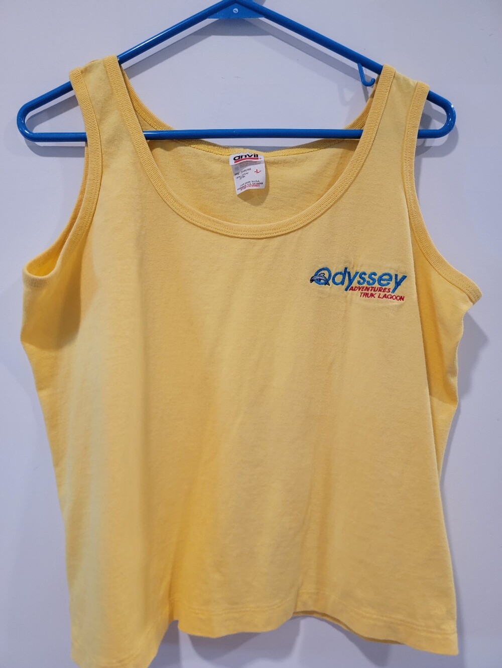 Anvil Odyssey Adventures Truk Lagoon Yellow Women's Crewneck Tank Top Large